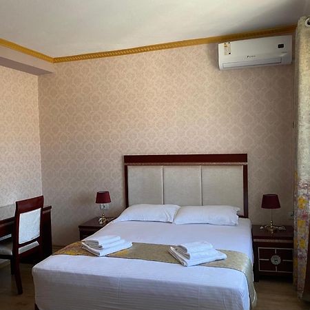 British Hotel Pogradec Bagian luar foto